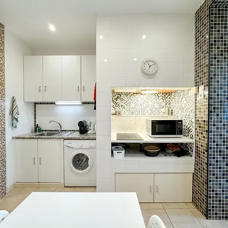 Quiet And Cozy, Easy Access To Highlights #1880 Daire Lisboa