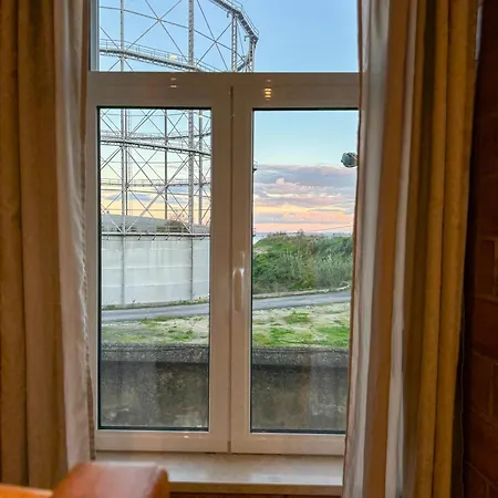 Quiet And Cozy, Easy Access To Highlights #1880 Daire *