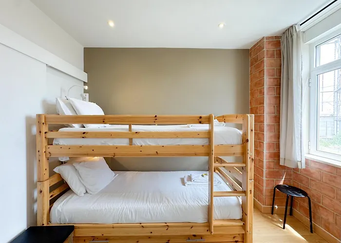 Quiet And Cozy, Easy Access To Highlights #1880